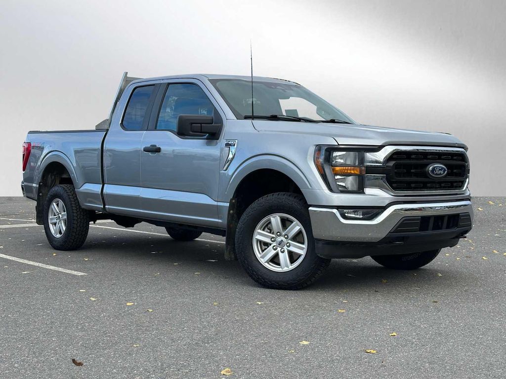 2023 Ford F-150 XLT SuperCab 4WD