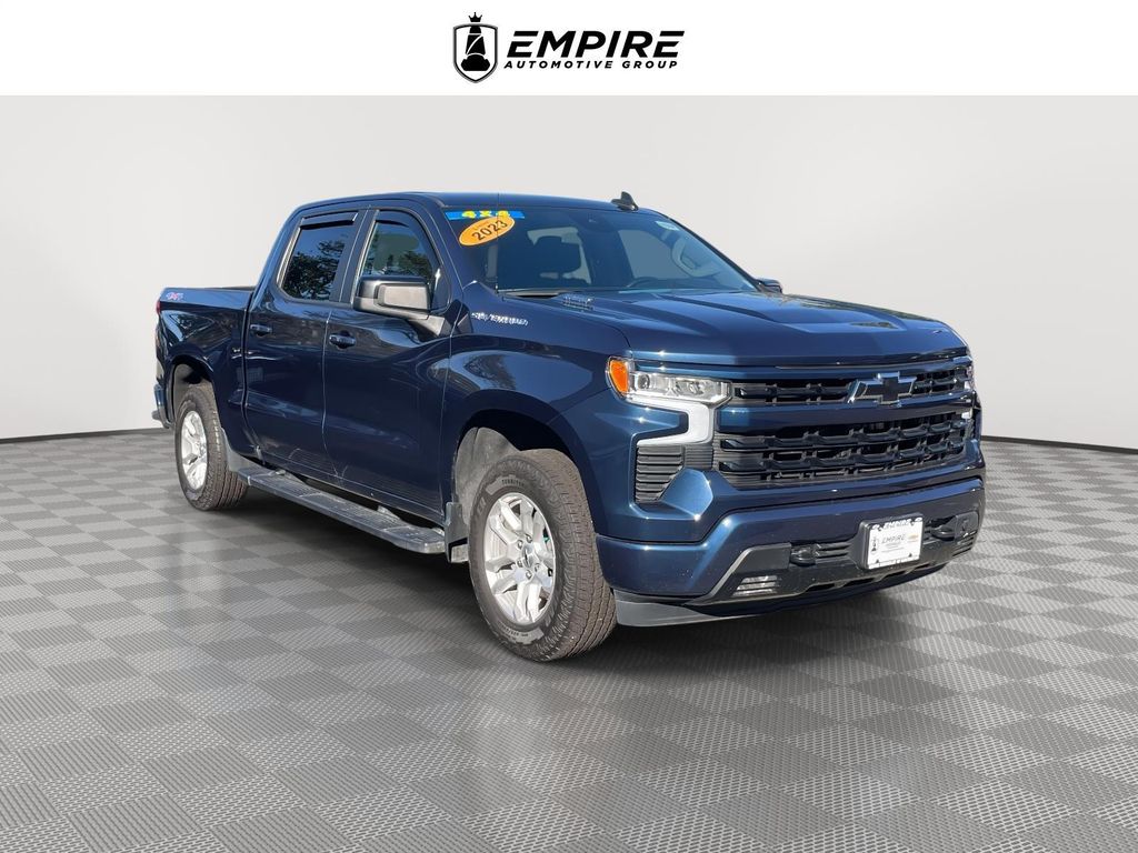 2023 Chevrolet Silverado 1500 RST Crew Cab 4WD