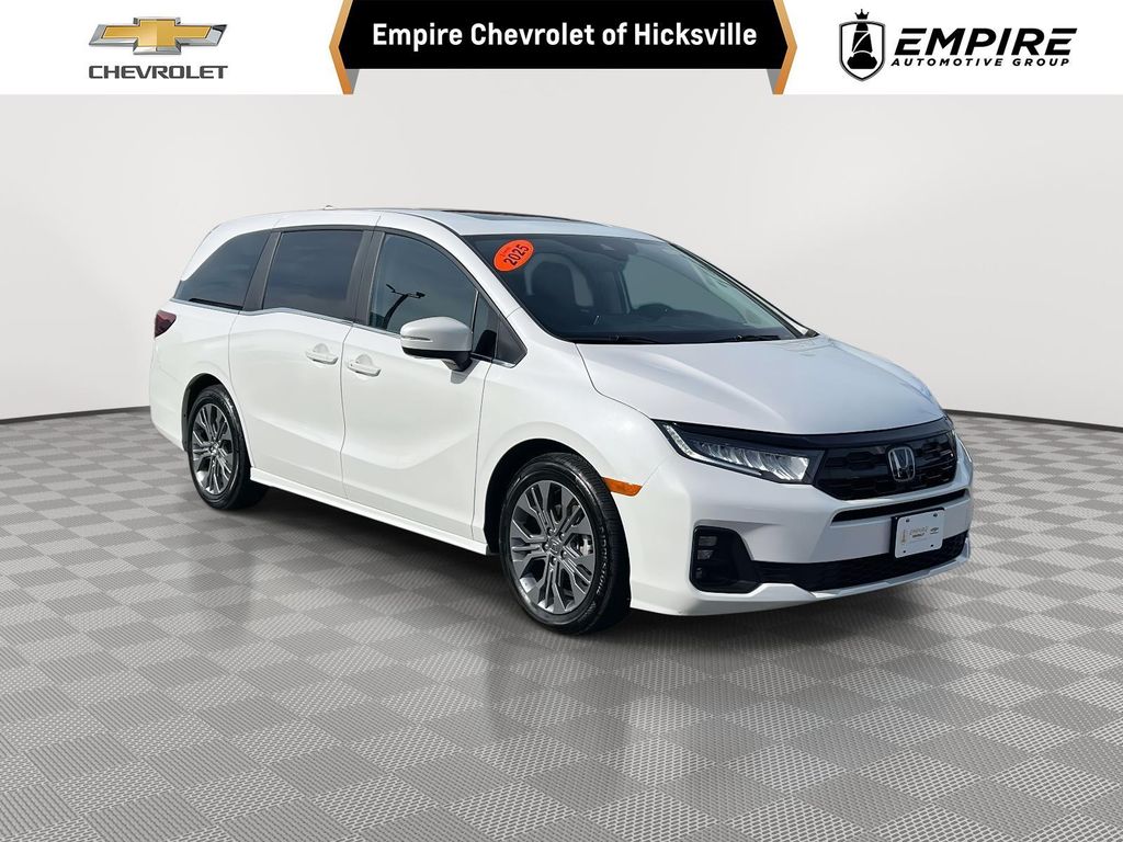 2025 Honda Odyssey Touring FWD