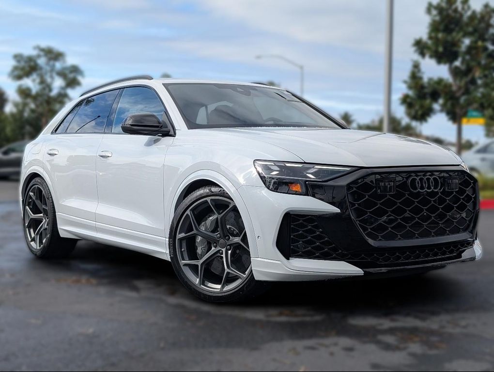 2026 Audi RS Q8 4.0T quattro Performance