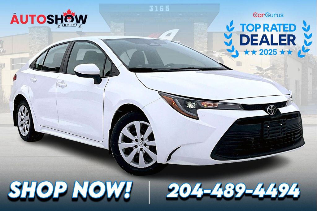 Toyota Corolla LE FWD