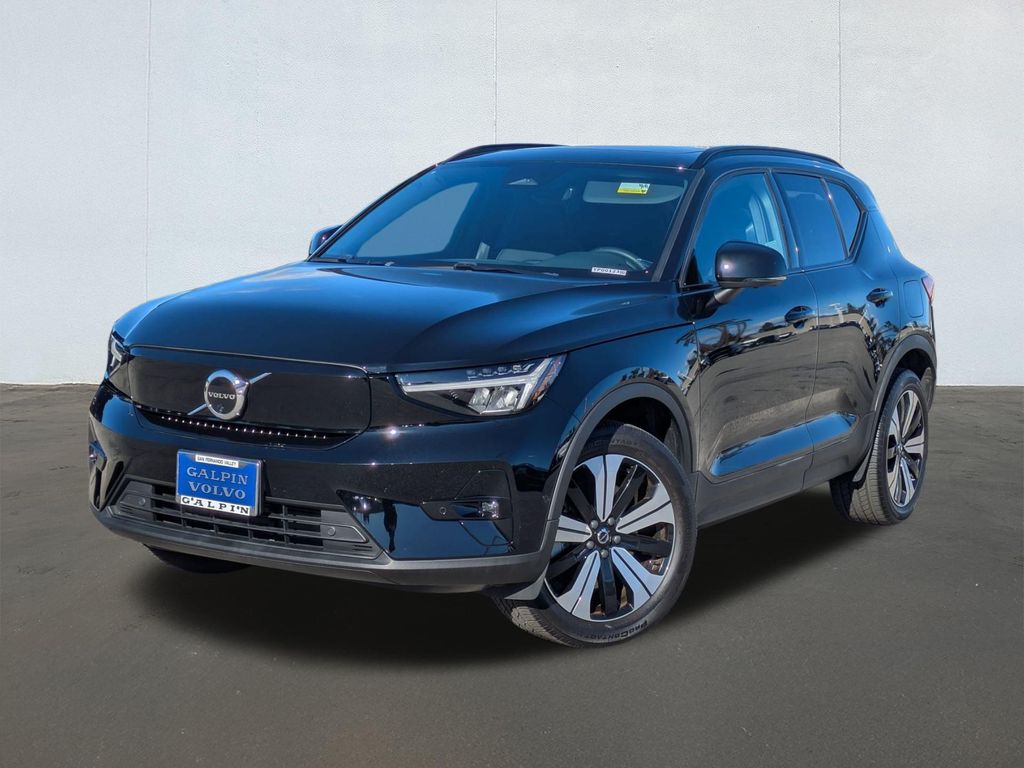 2023 Volvo XC40 Recharge Twin Plus eAWD