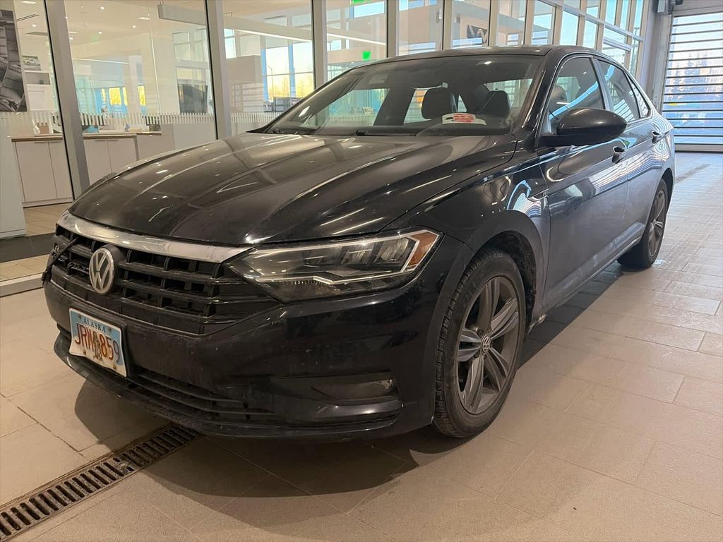2019 Volkswagen Jetta R-Line FWD