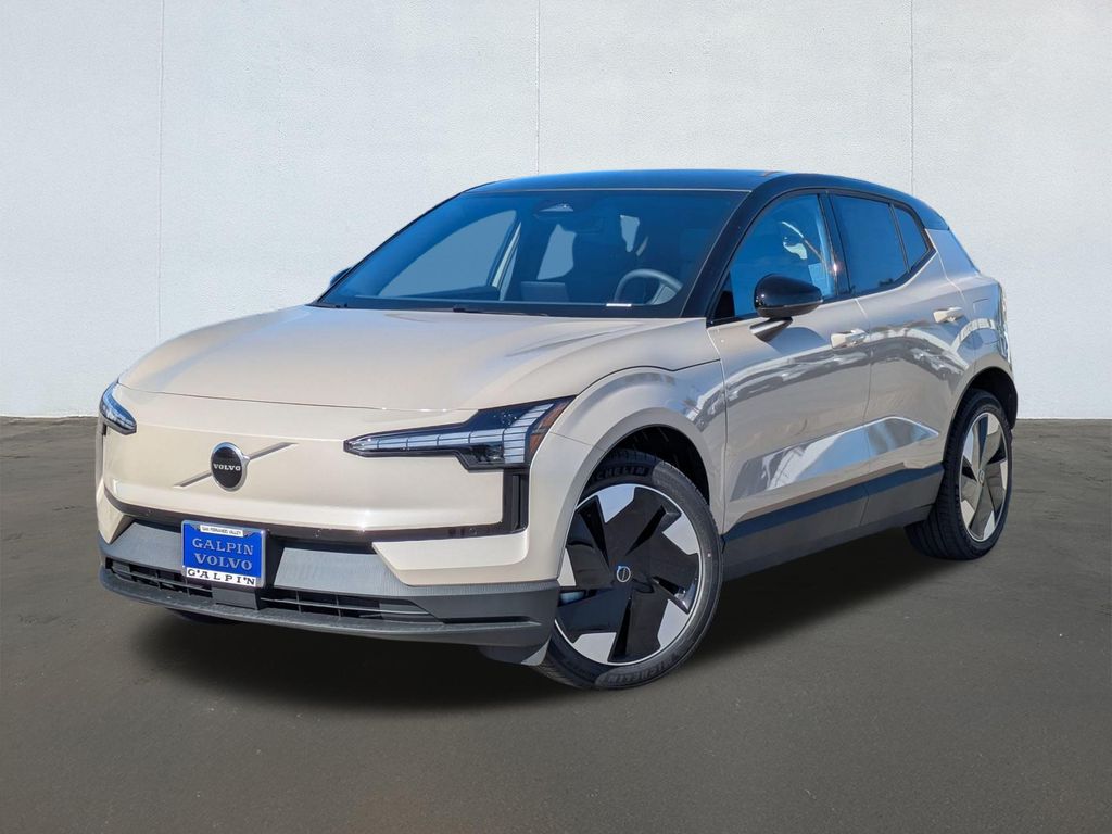 2026 Volvo EX30 Twin Plus eAWD