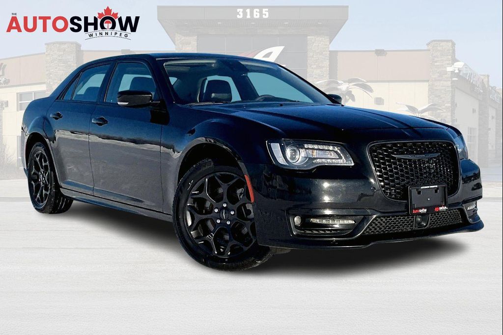 Chrysler 300 Touring L AWD 2023