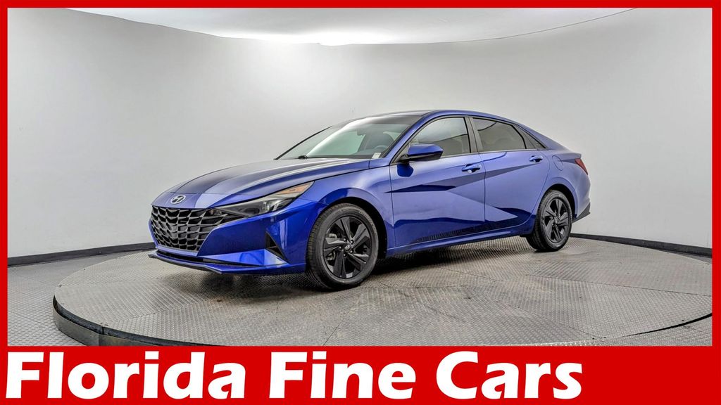 2021 Hyundai Elantra SEL FWD
