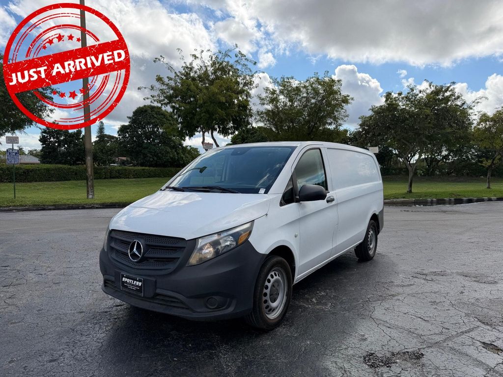 2020 Mercedes-Benz Metris Worker Passenger RWD