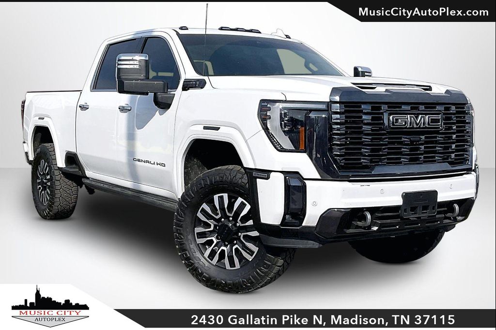 2024 GMC Sierra 2500HD Denali Ultimate Crew Cab 4WD