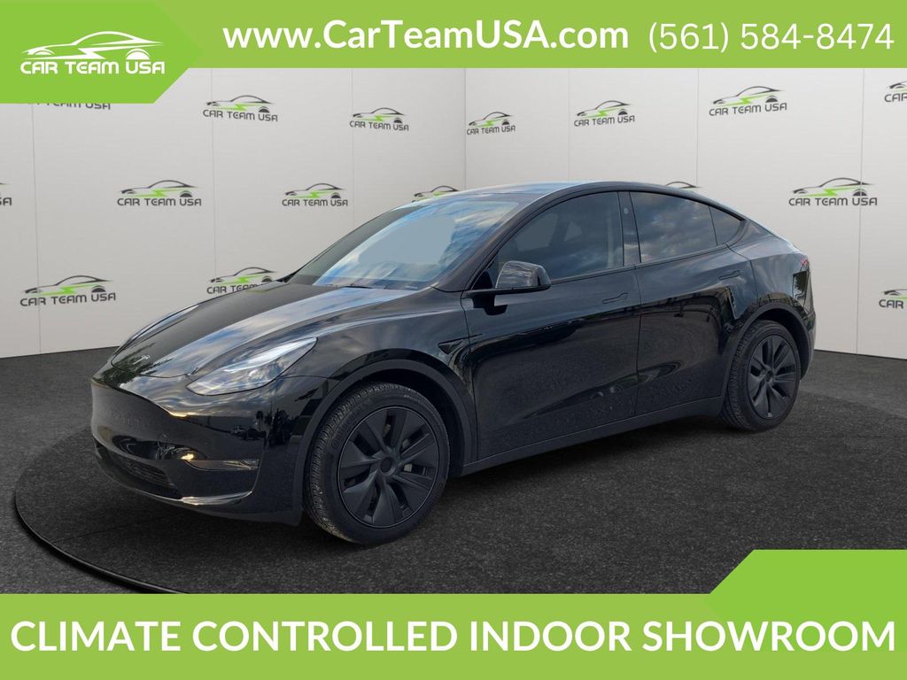 2025 Tesla Model Y Long Range RWD