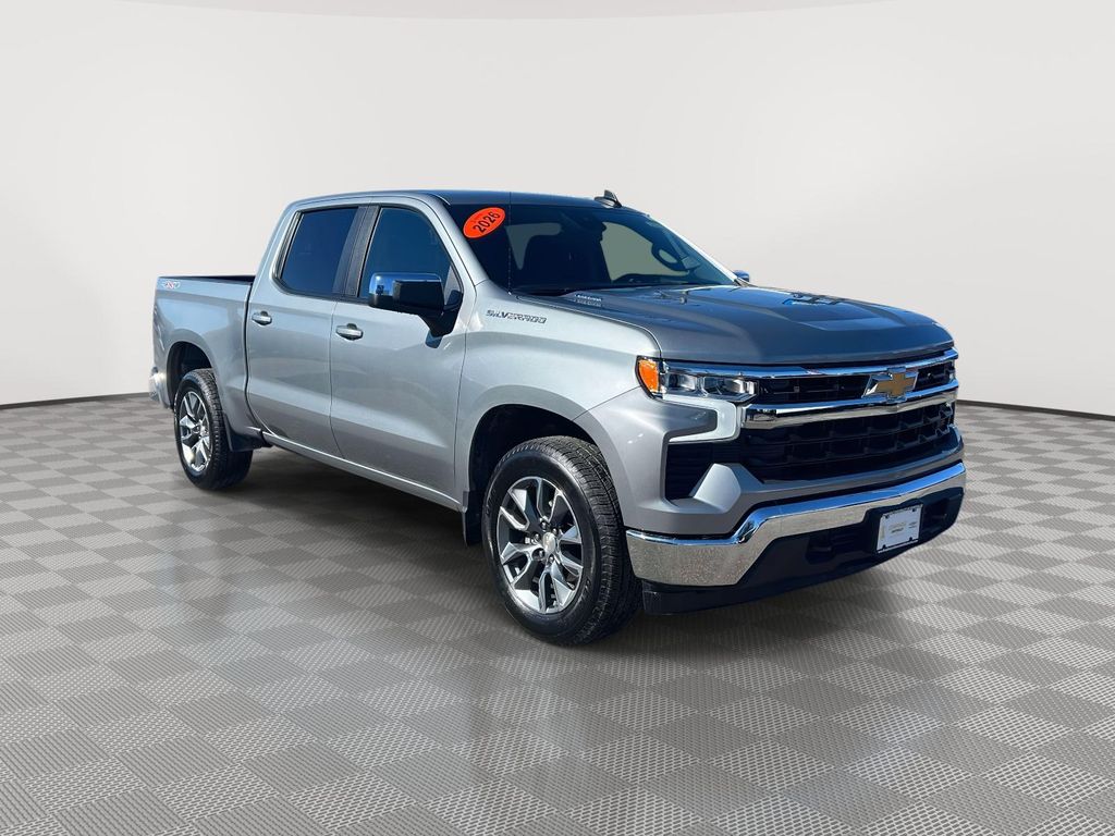 2026 Chevrolet Silverado 1500 LT Crew Cab 4WD