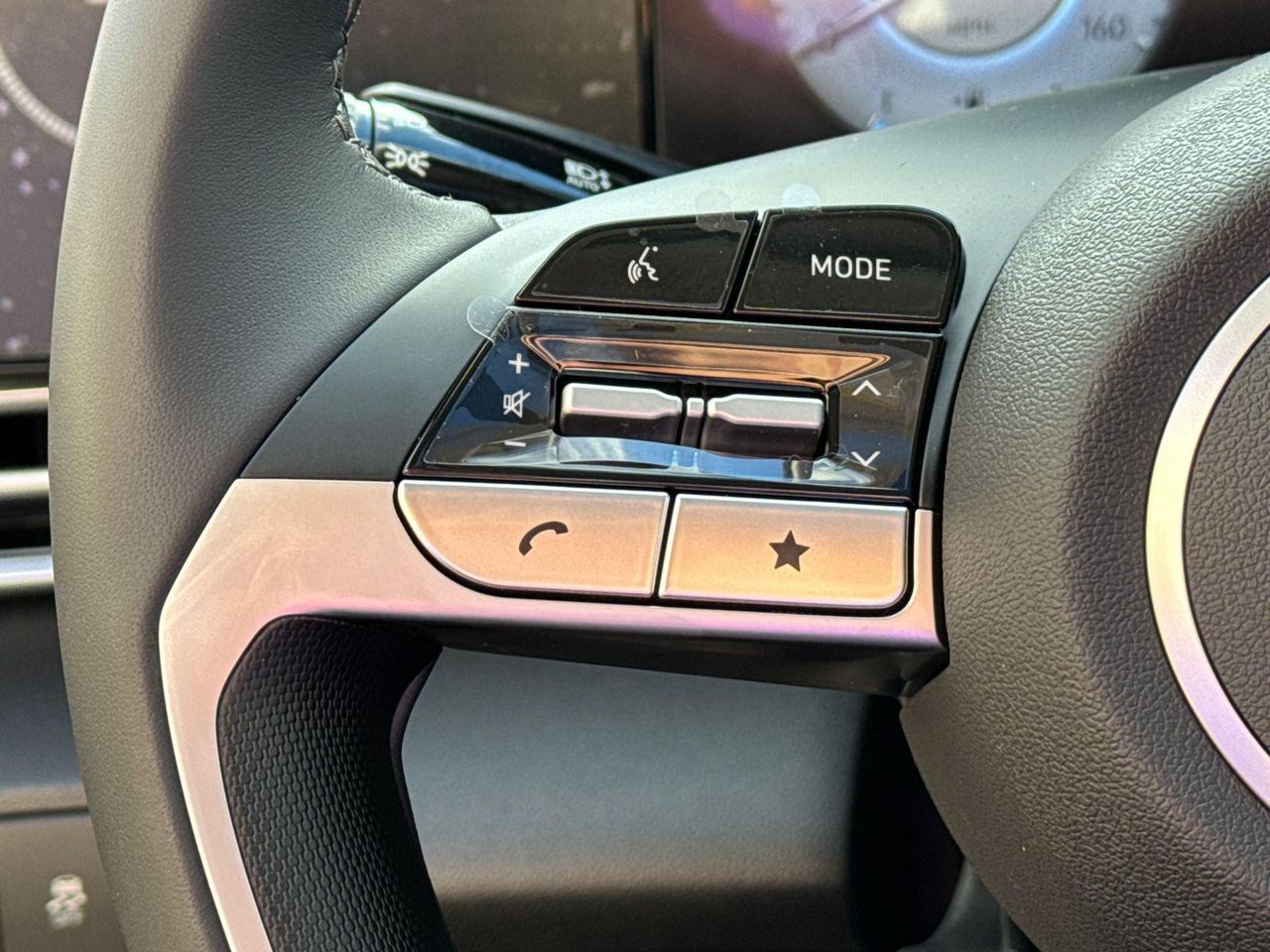 2025 Hyundai Elantra SEL Convenience photo 26