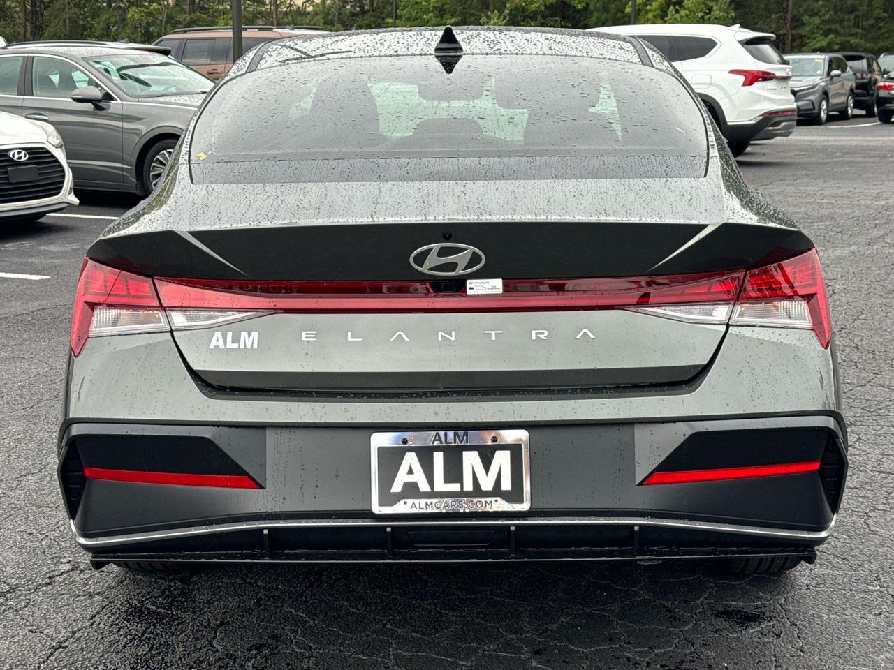 2025 Hyundai Elantra SEL Convenience photo 6