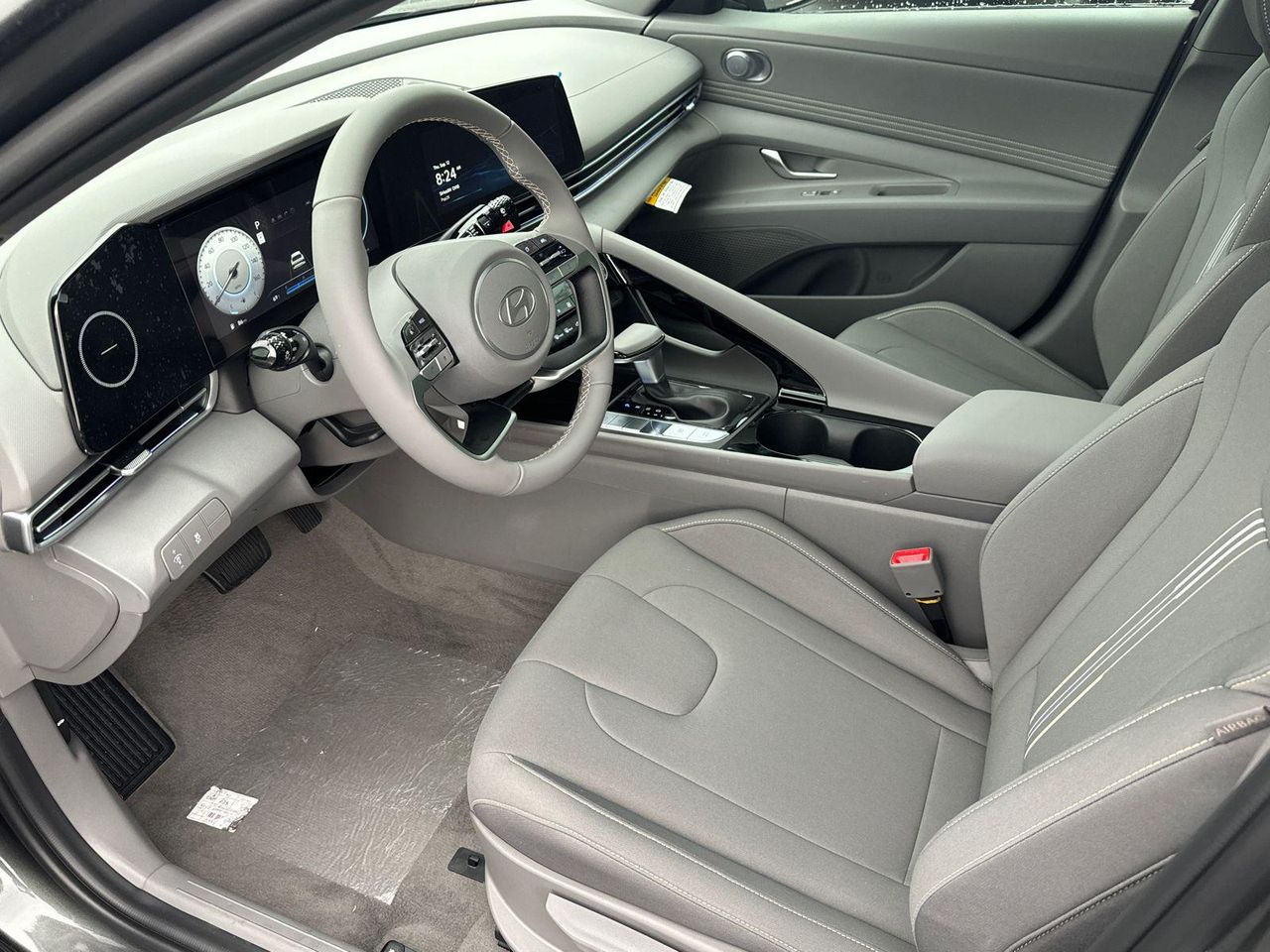 2025 Hyundai Elantra SEL Convenience photo 9