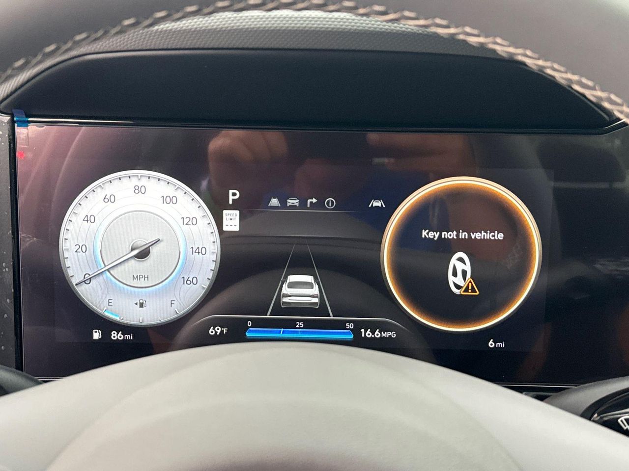 2025 Hyundai Elantra SEL Convenience photo 28