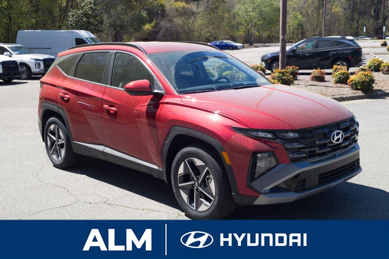2025 Hyundai Tucson SEL photo 2