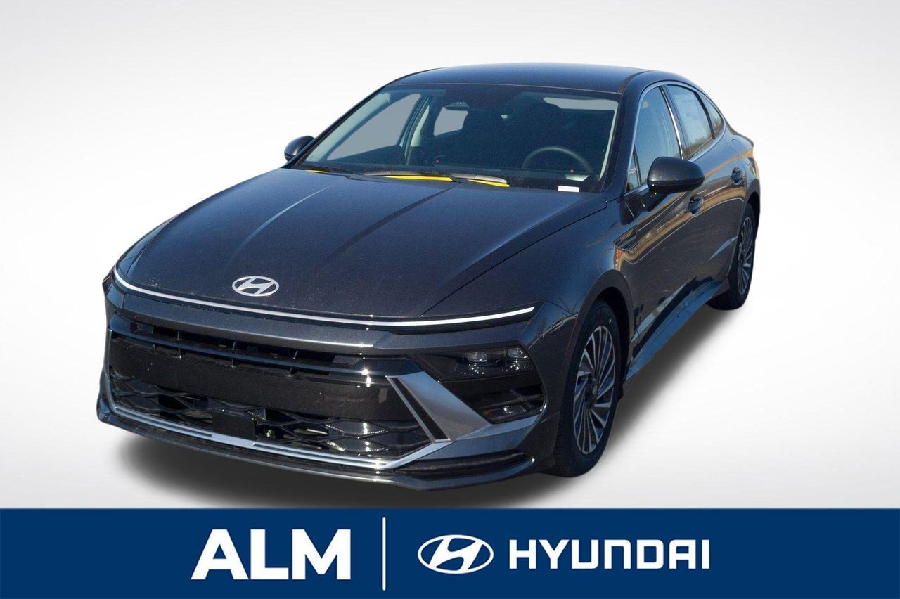 2025 Hyundai Sonata Hybrid SEL's photo