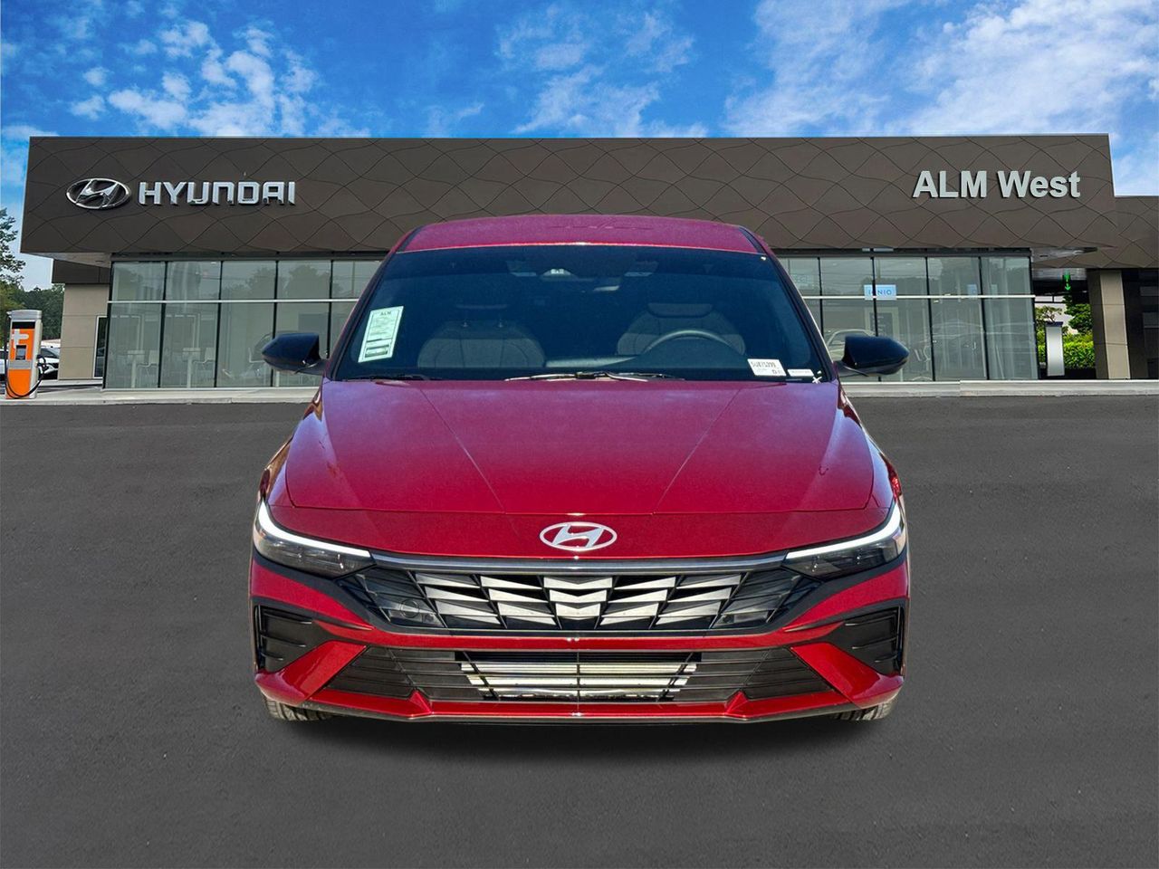 2025 Hyundai Elantra SEL Sport photo 2