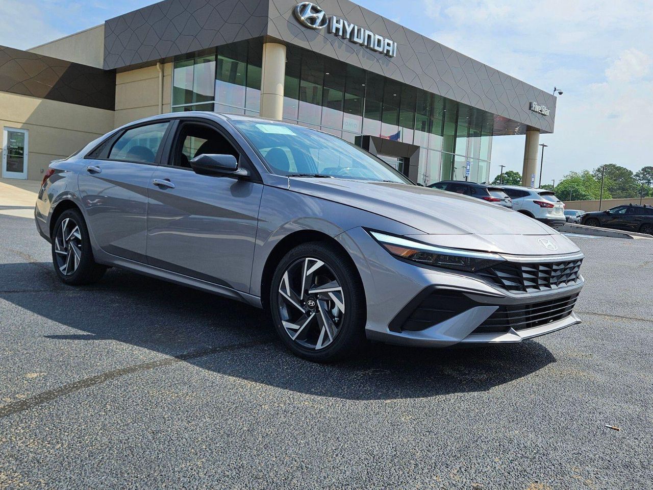 2025 Hyundai Elantra Hybrid