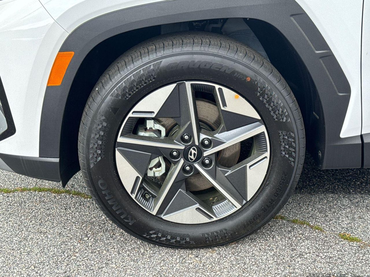 2025 Hyundai Tucson SEL - Photo 12