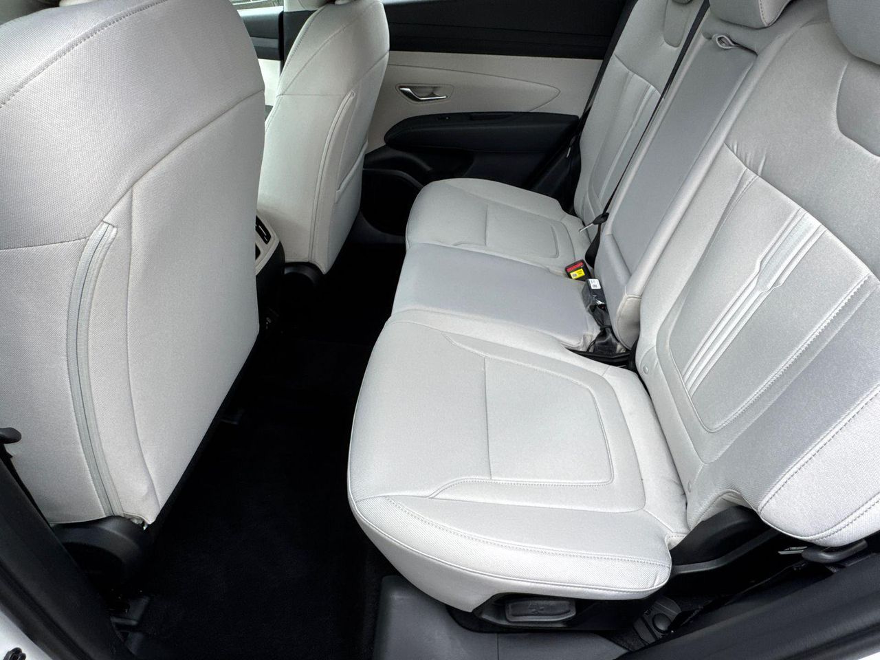 2025 Hyundai Tucson SEL - Photo 21