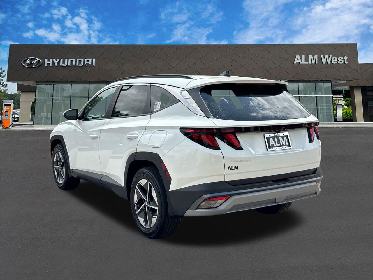 2025 Hyundai Tucson SEL - Photo 8
