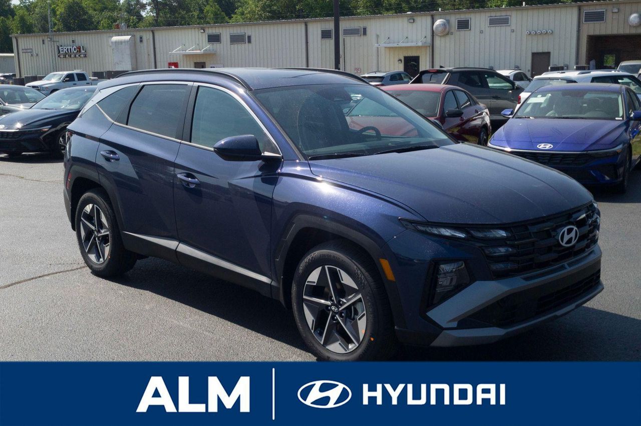 2025 Hyundai Tucson SEL photo 3