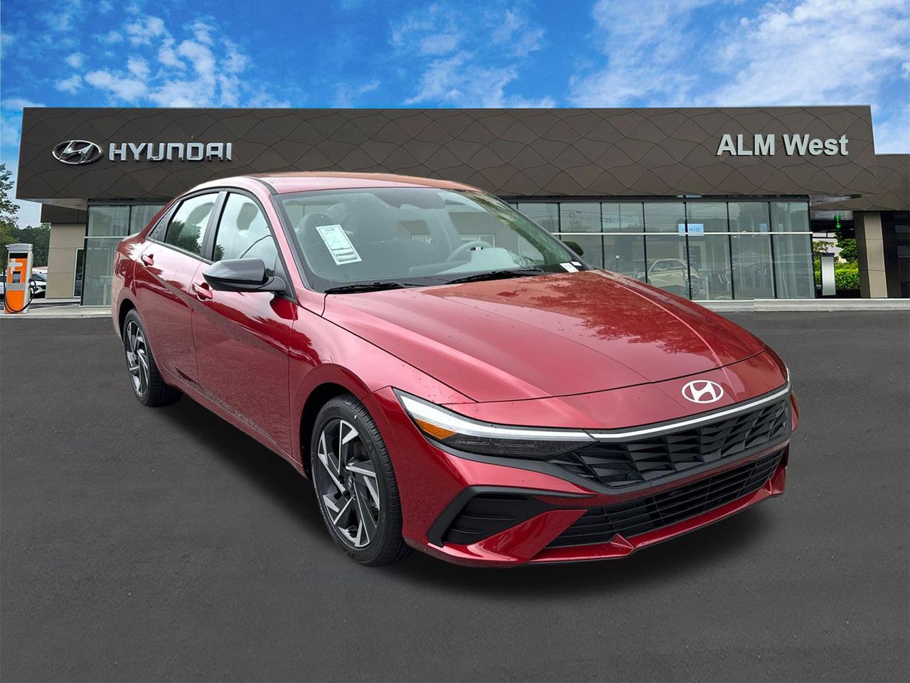 2025 Hyundai Elantra SEL Sport photo 3