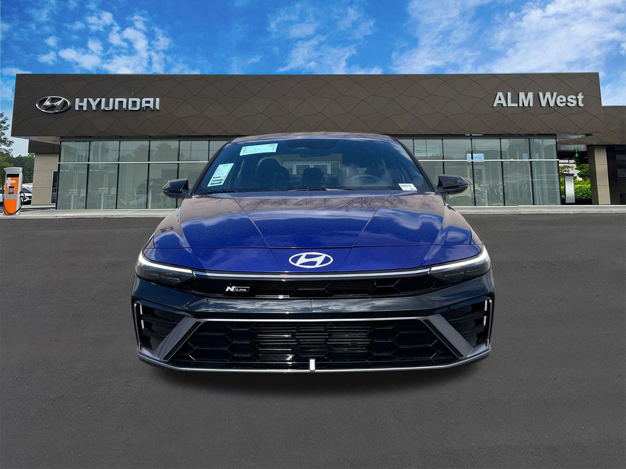 2025 Hyundai Elantra N Line - Photo 2