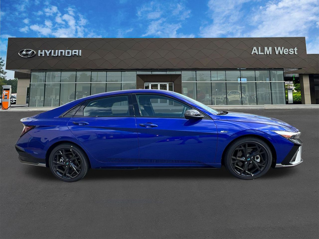 2025 Hyundai Elantra N Line - Photo 5