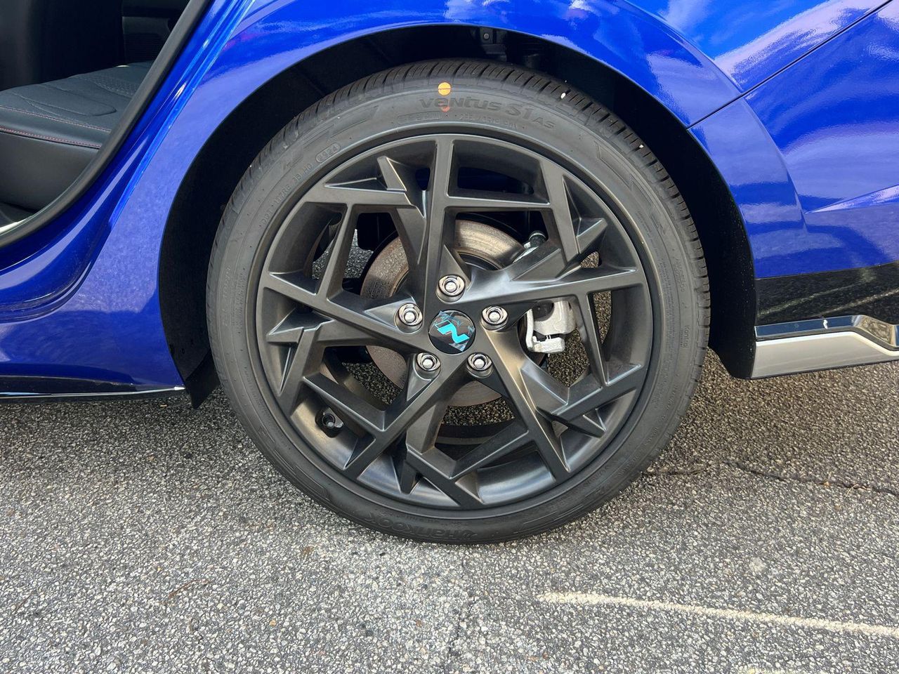 2025 Hyundai Elantra N Line - Photo 20
