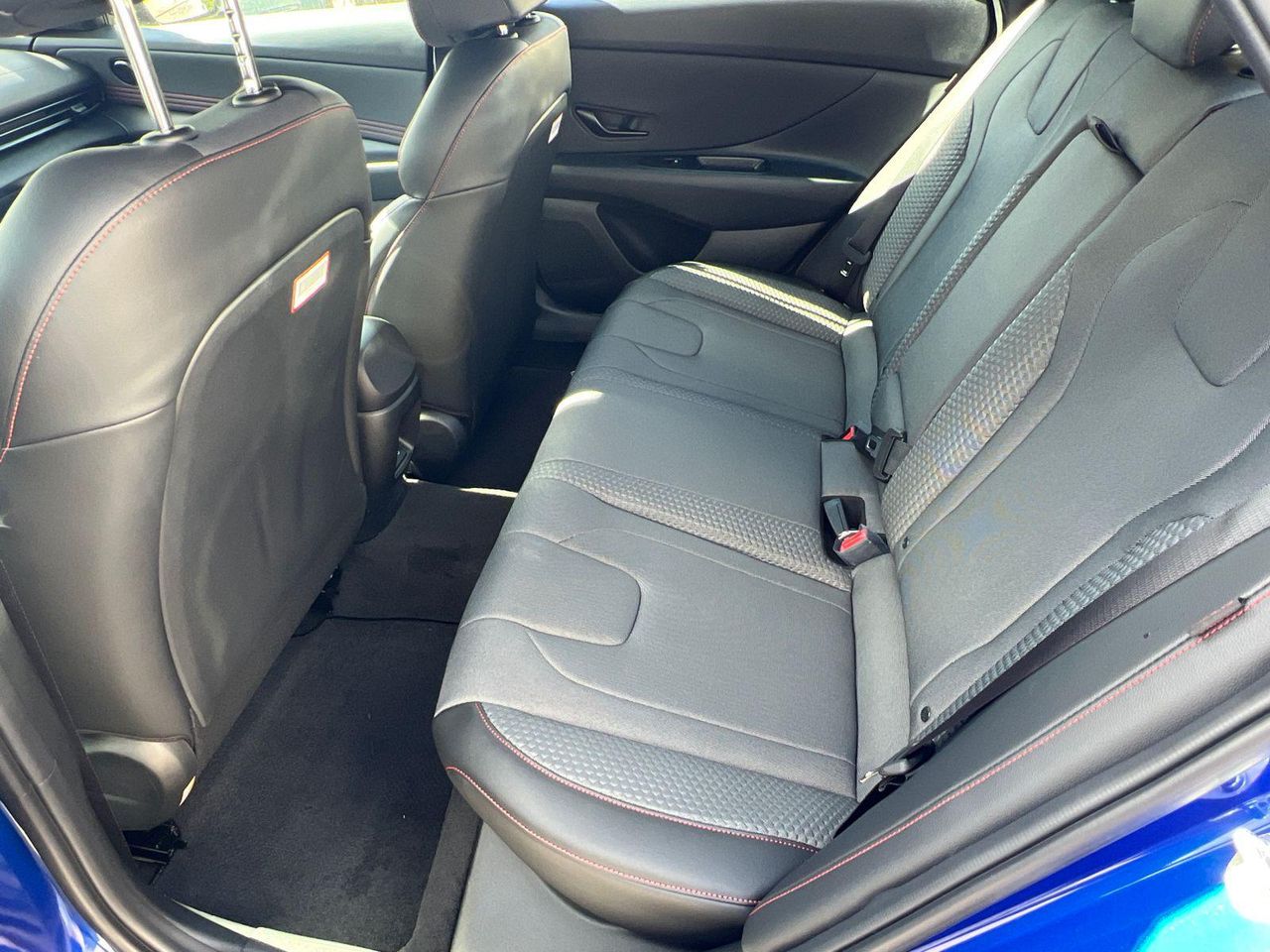 2025 Hyundai Elantra N Line - Photo 21