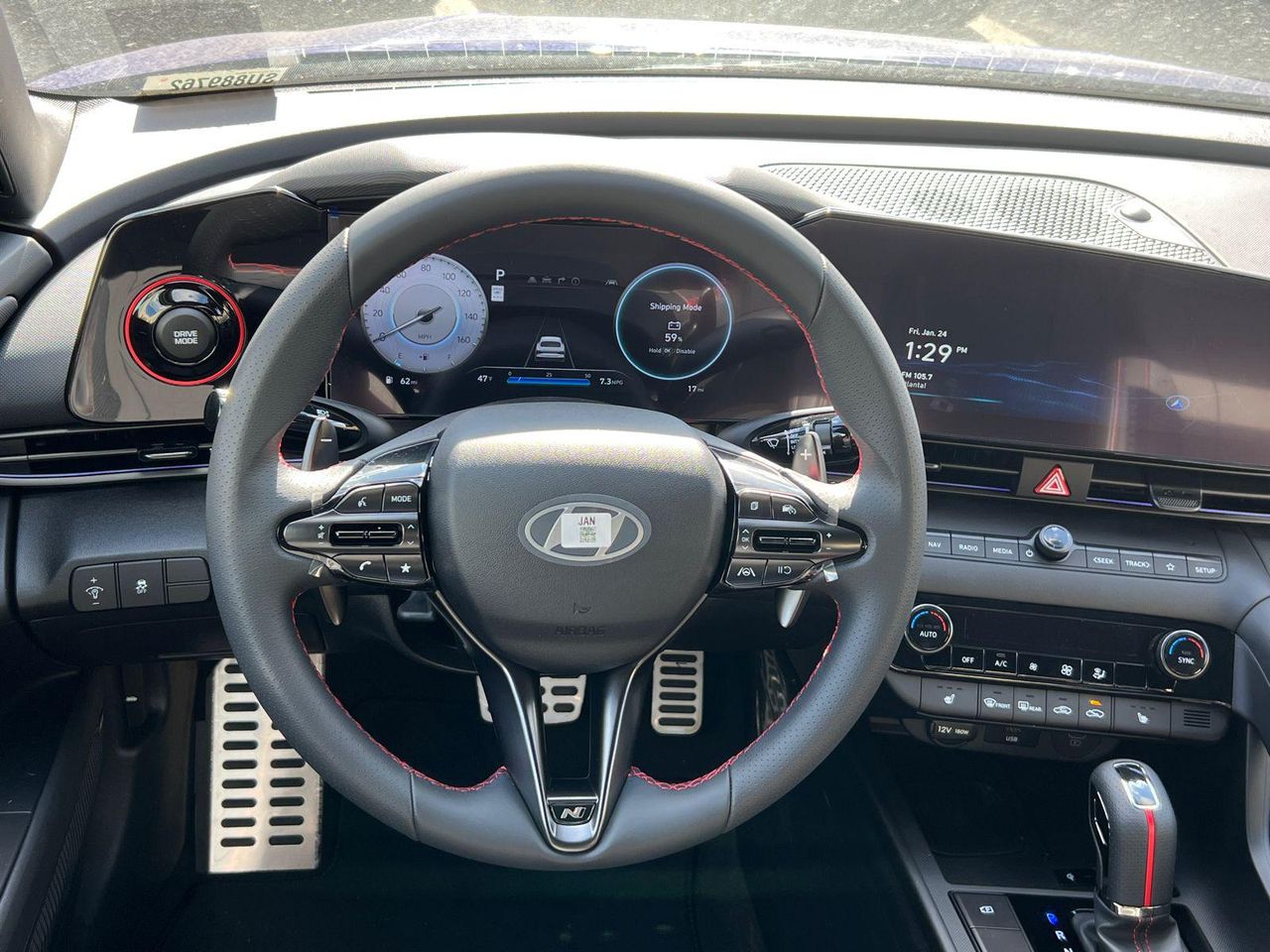 2025 Hyundai Elantra N Line - Photo 24