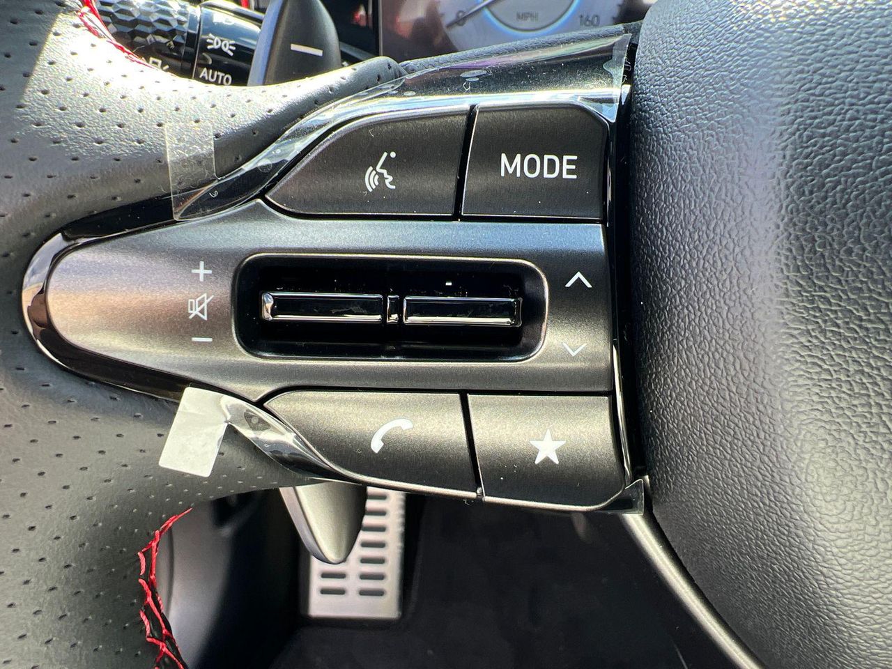 2025 Hyundai Elantra N Line - Photo 25