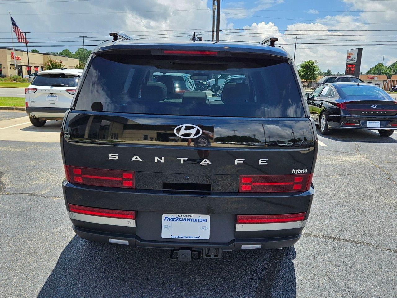 2025 Hyundai Santa Fe Limited - Photo 10