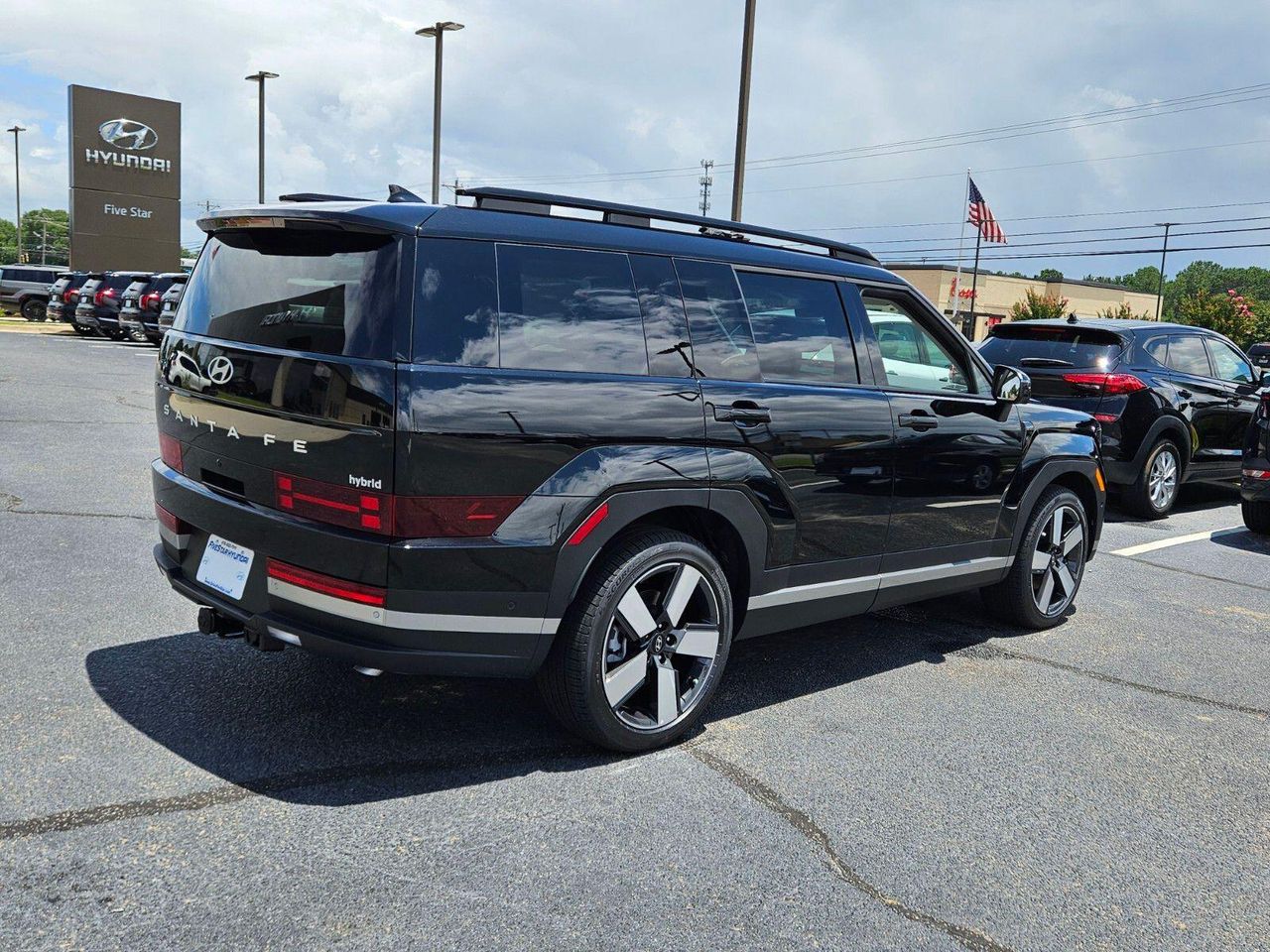 2025 Hyundai Santa Fe Limited - Photo 12
