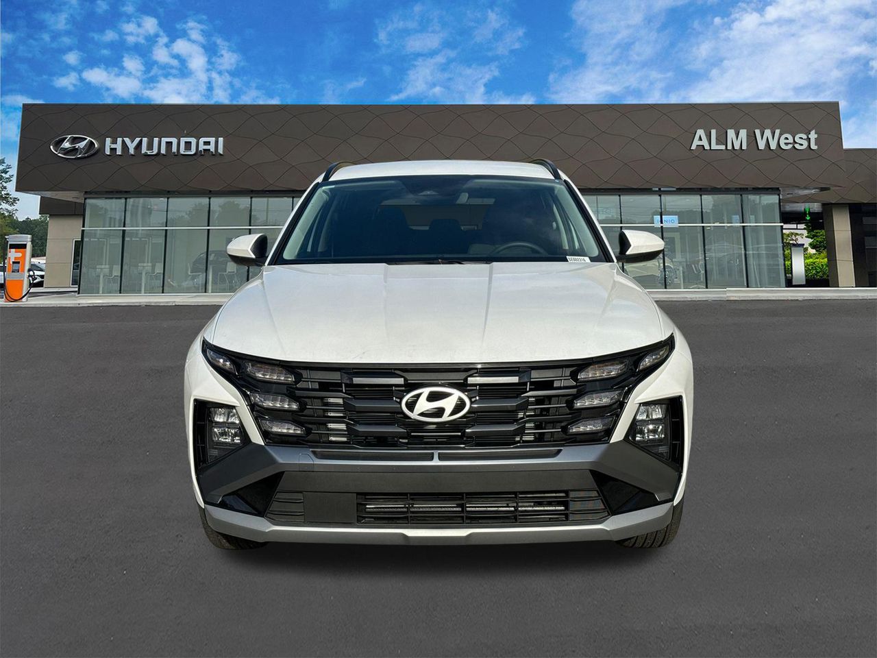 2025 Hyundai Tucson SEL photo 2