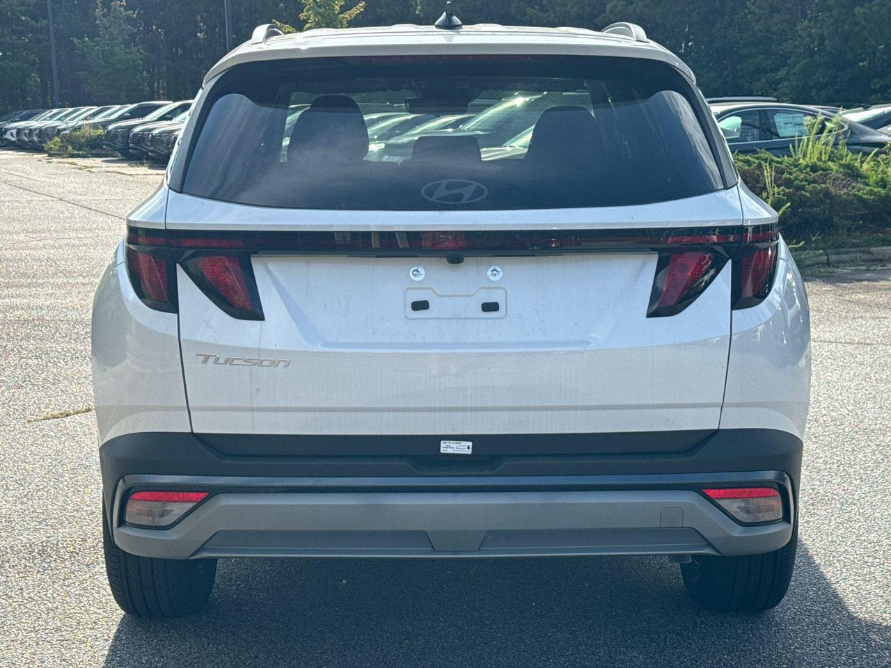2025 Hyundai Tucson SEL photo 3