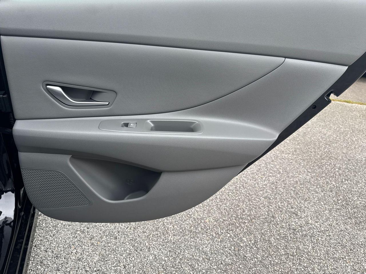 2025 Hyundai Elantra SEL Sport photo 13