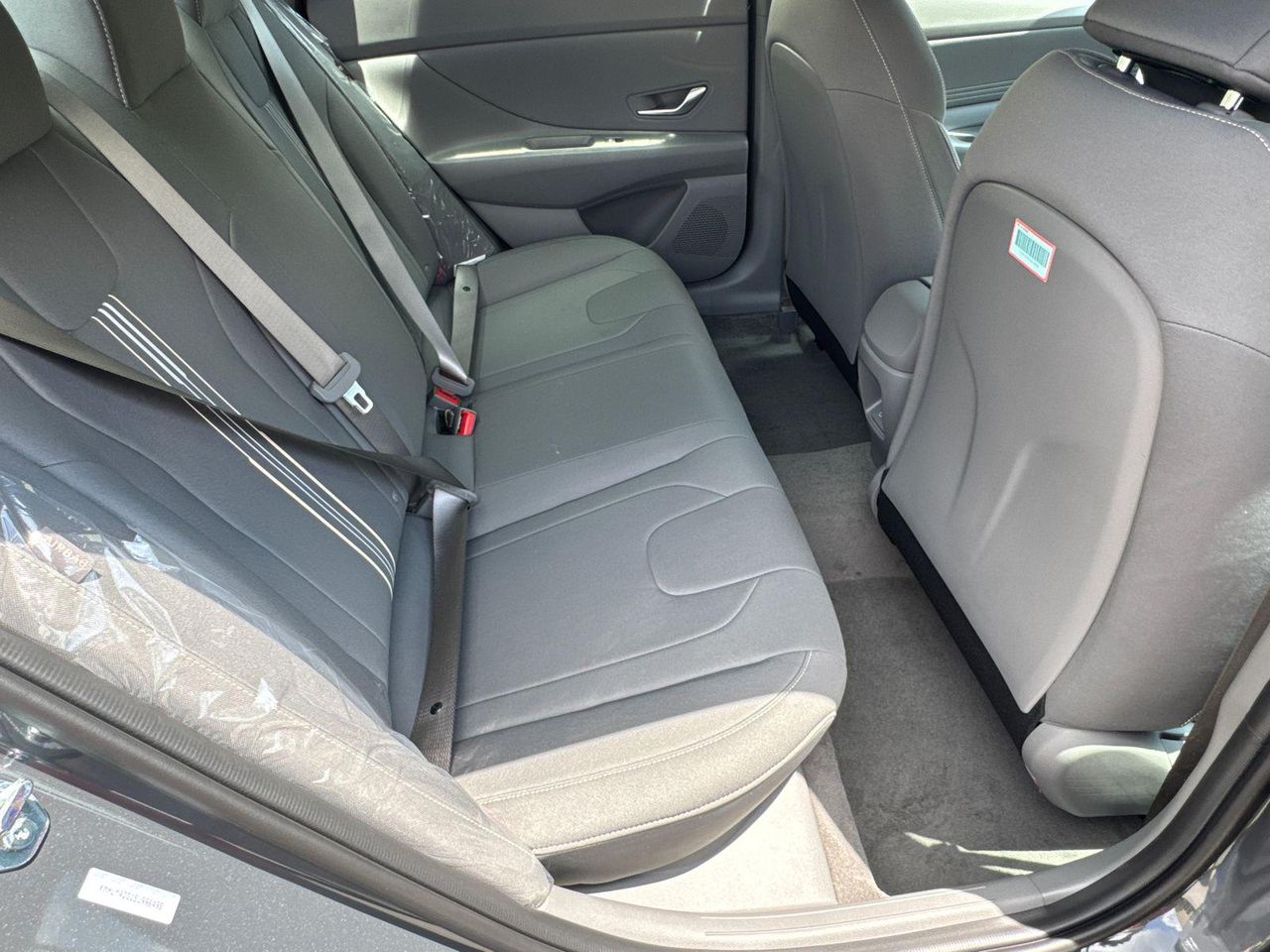New 2025 Gray HYUNDAI SEL Sport image 16