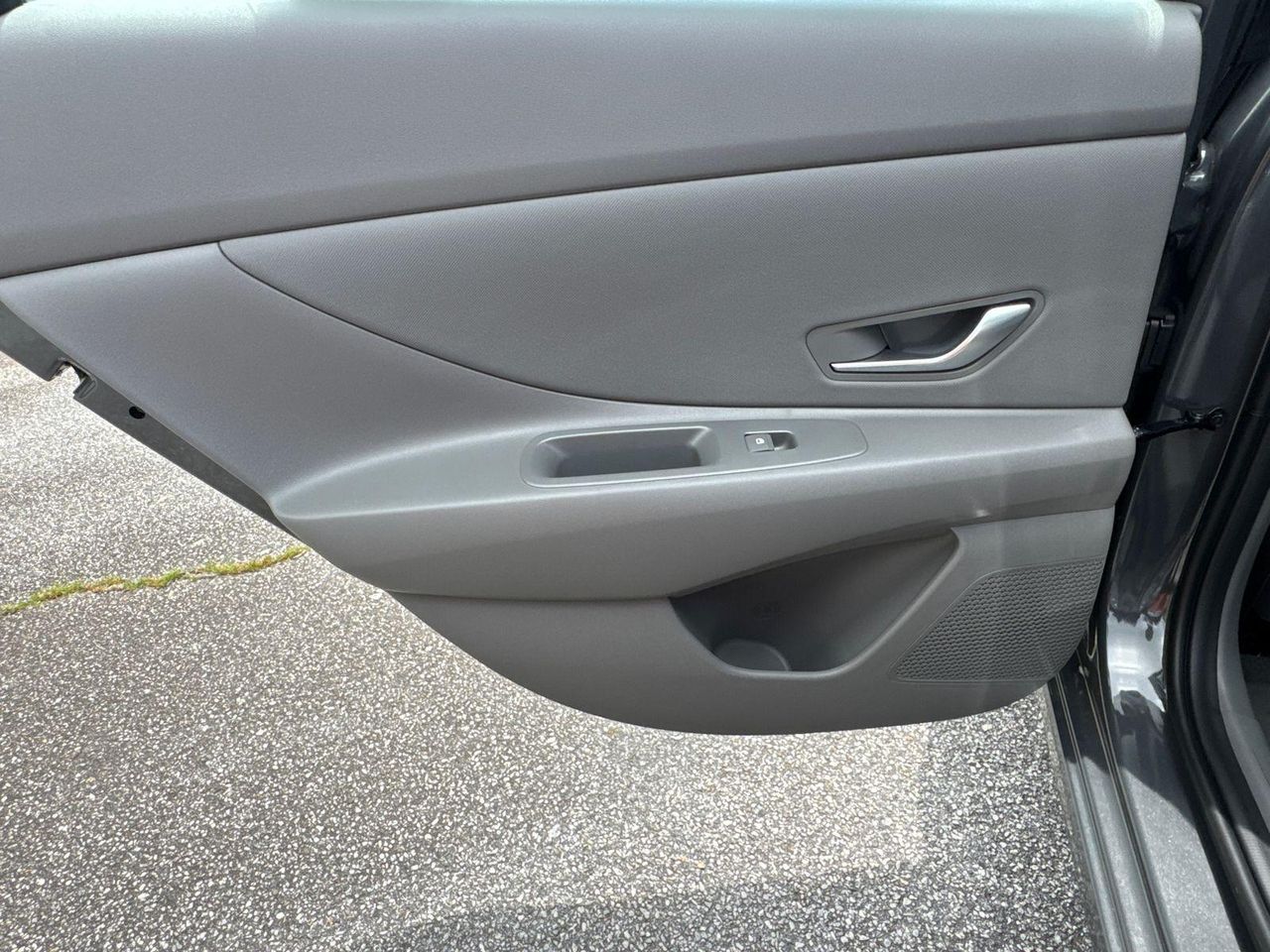 New 2025 Gray HYUNDAI SEL Sport image 22