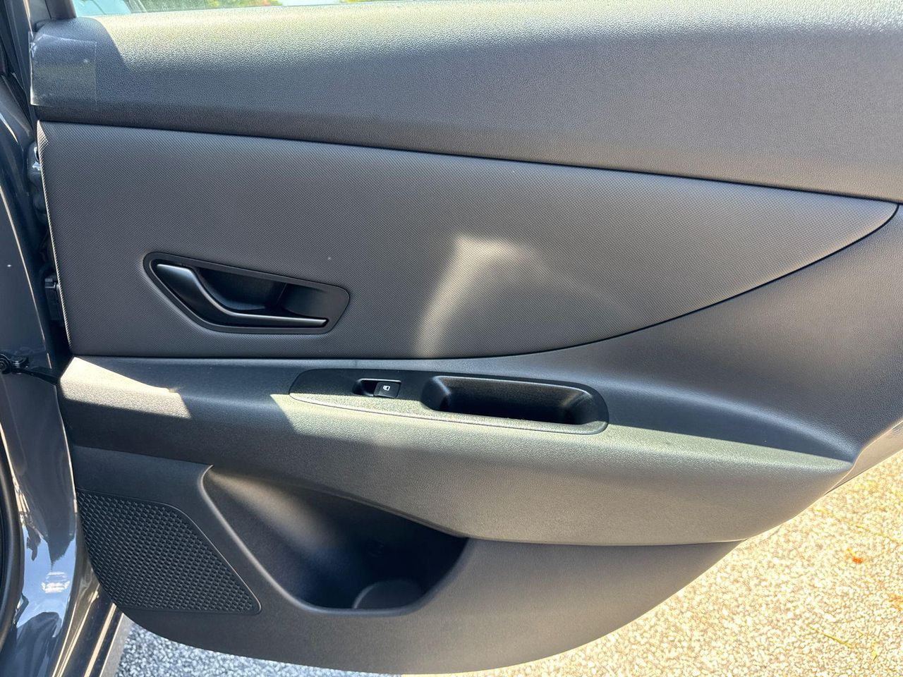 2025 Hyundai Elantra SEL - Photo 17