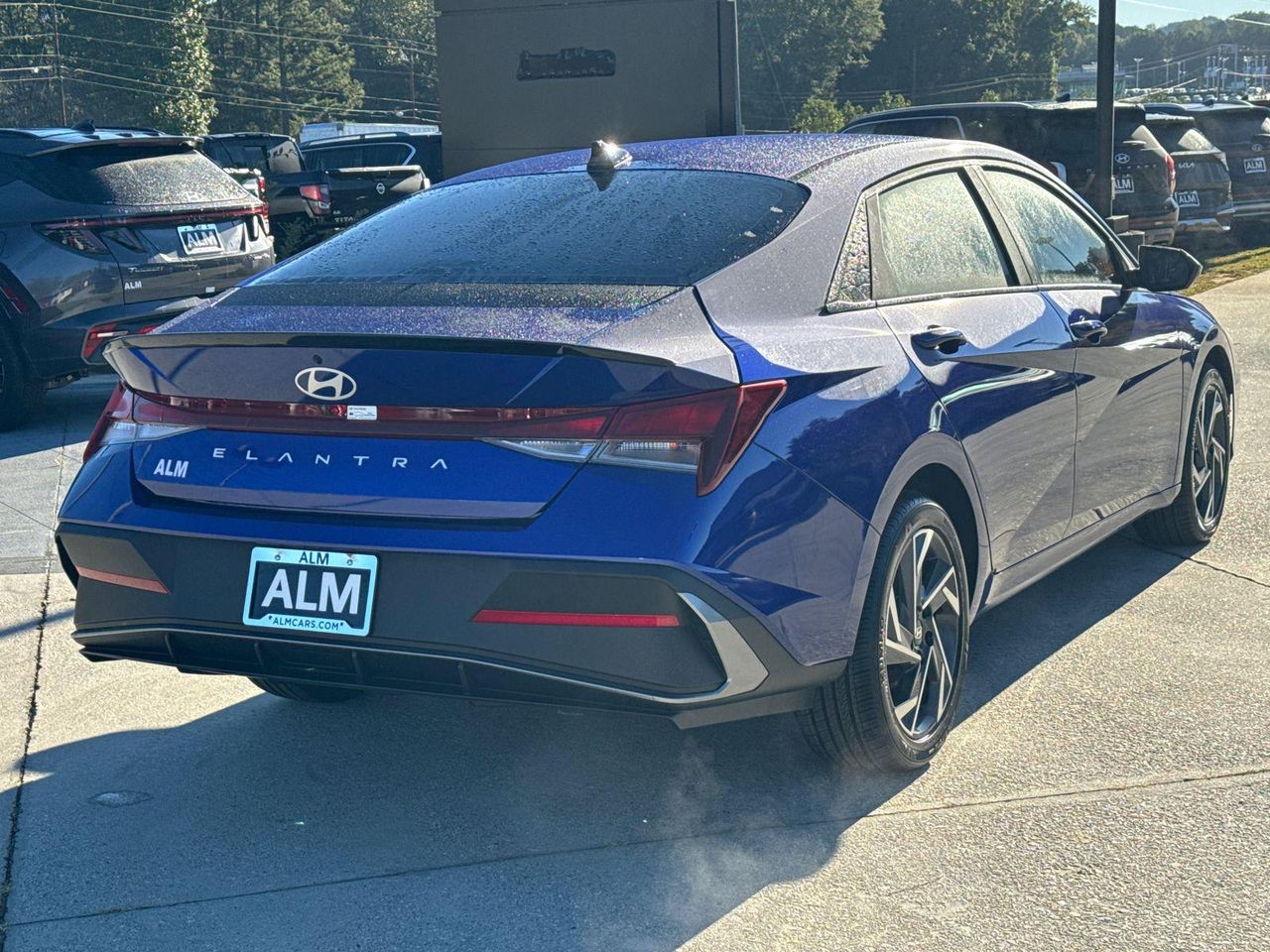 2025 Hyundai Elantra SEL Sport photo 4