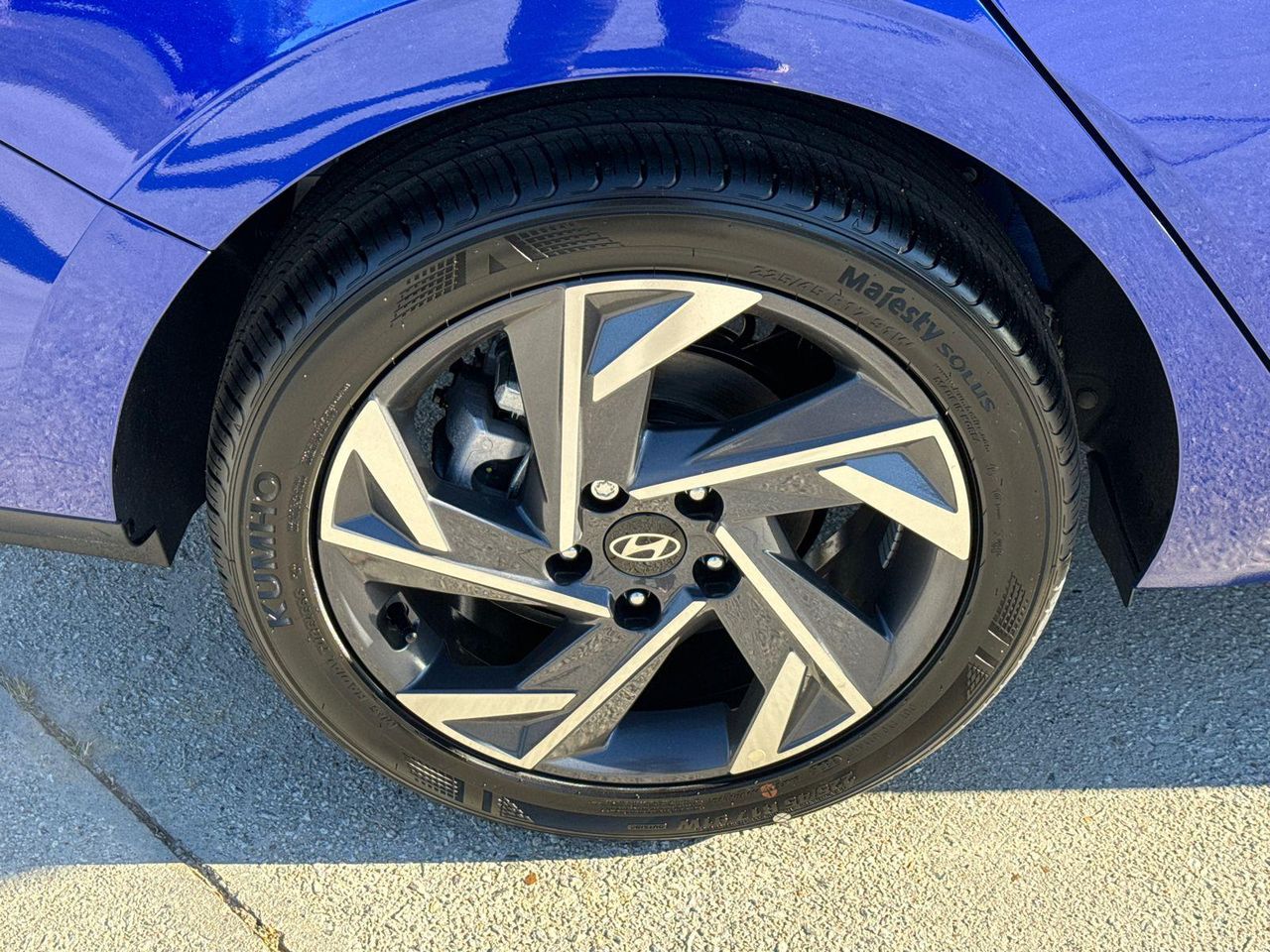 2025 Hyundai Elantra SEL Sport photo 15