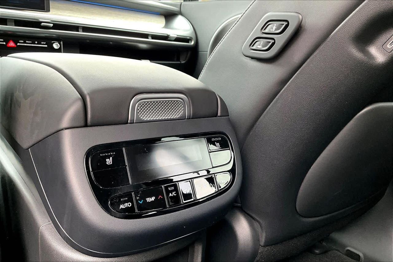 2026 Hyundai IONIQ 9 SEL - Photo 19