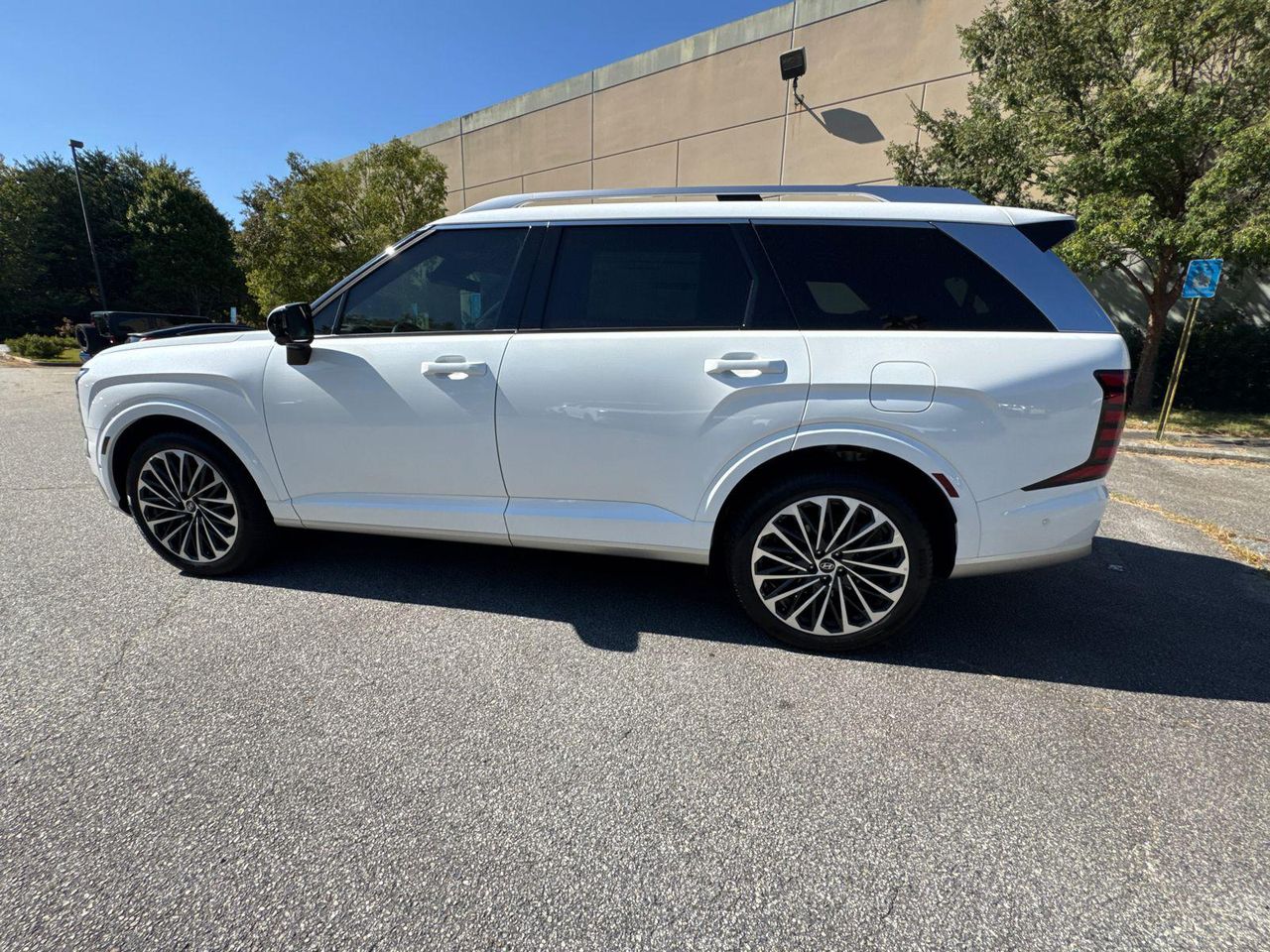 2026 Hyundai Palisade Calligraphy photo 6