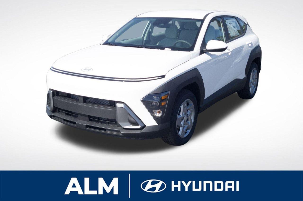 2026 Hyundai Kona SE's photo