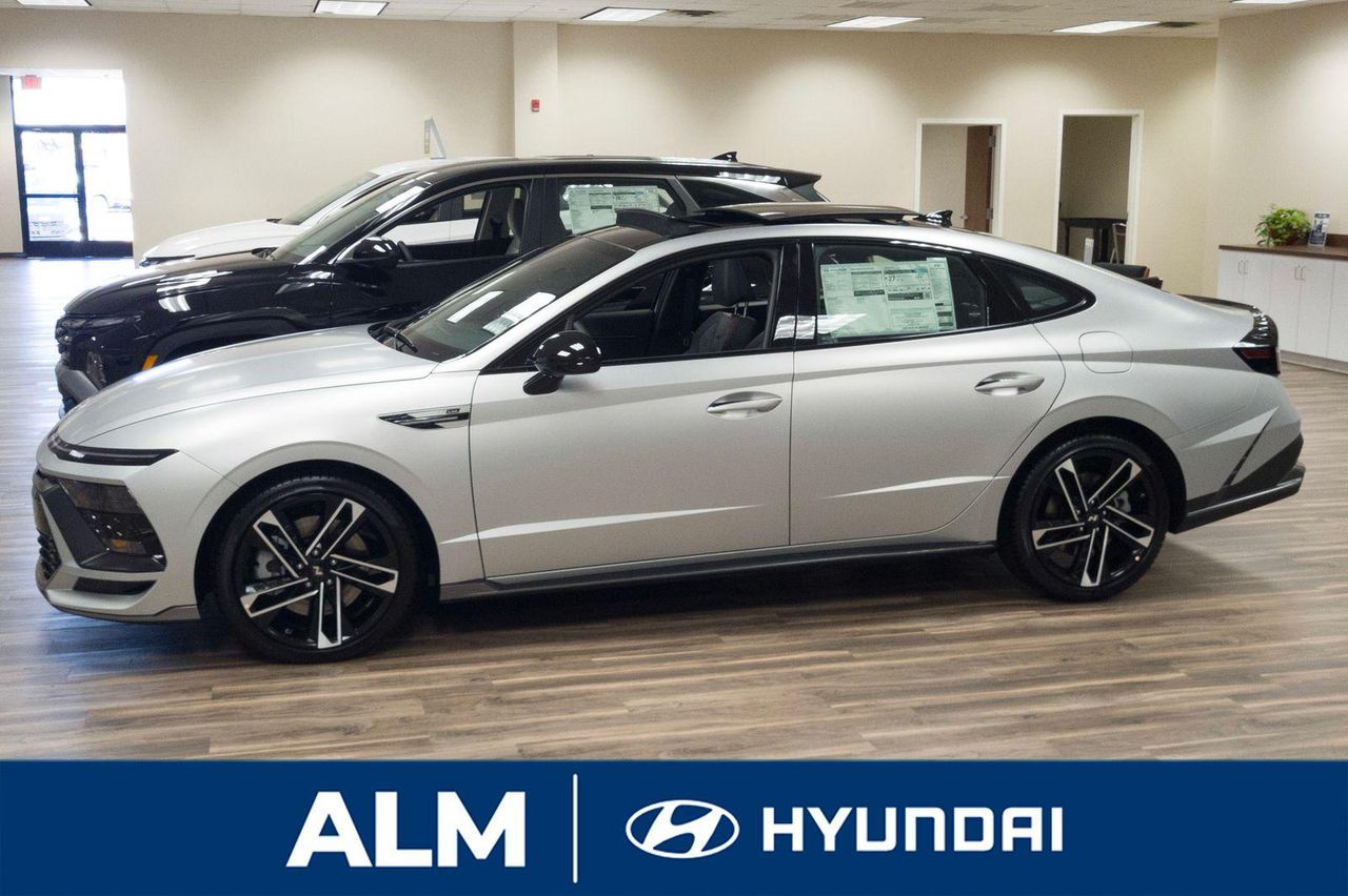 2025 Hyundai Sonata N Line photo 7