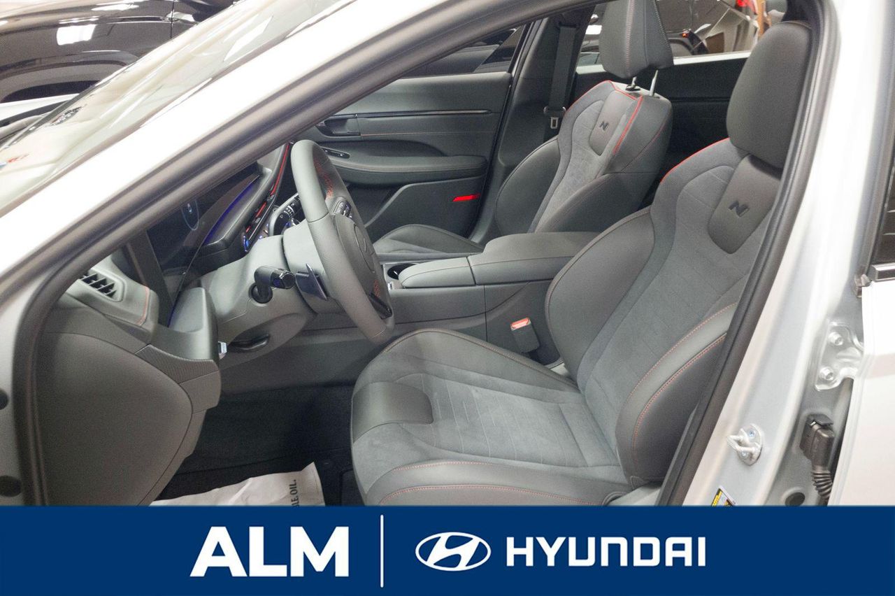 2025 Hyundai Sonata N Line photo 10
