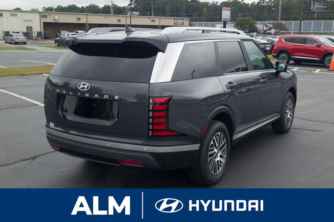 2026 Hyundai Palisade SEL photo 2