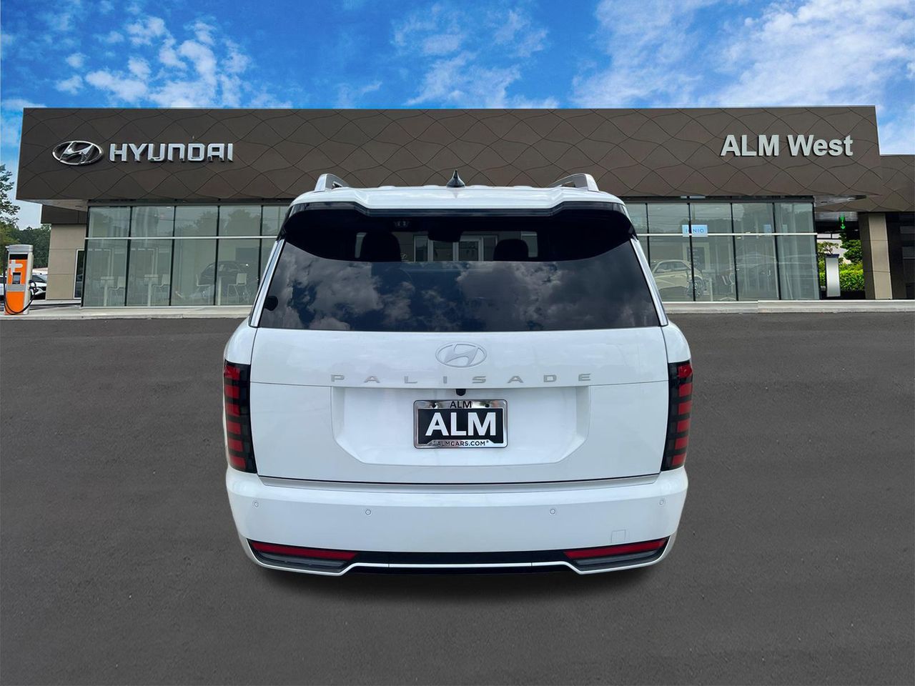 New 2026 White HYUNDAI Calligraphy FWD image 7